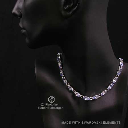 Navette Kette mit Swarovski Kristall: Saphir Hell