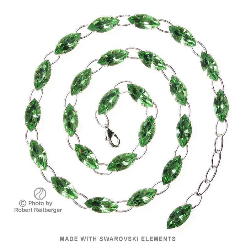 Navette Kette mit Swarovski Kristall: Peridot Grün