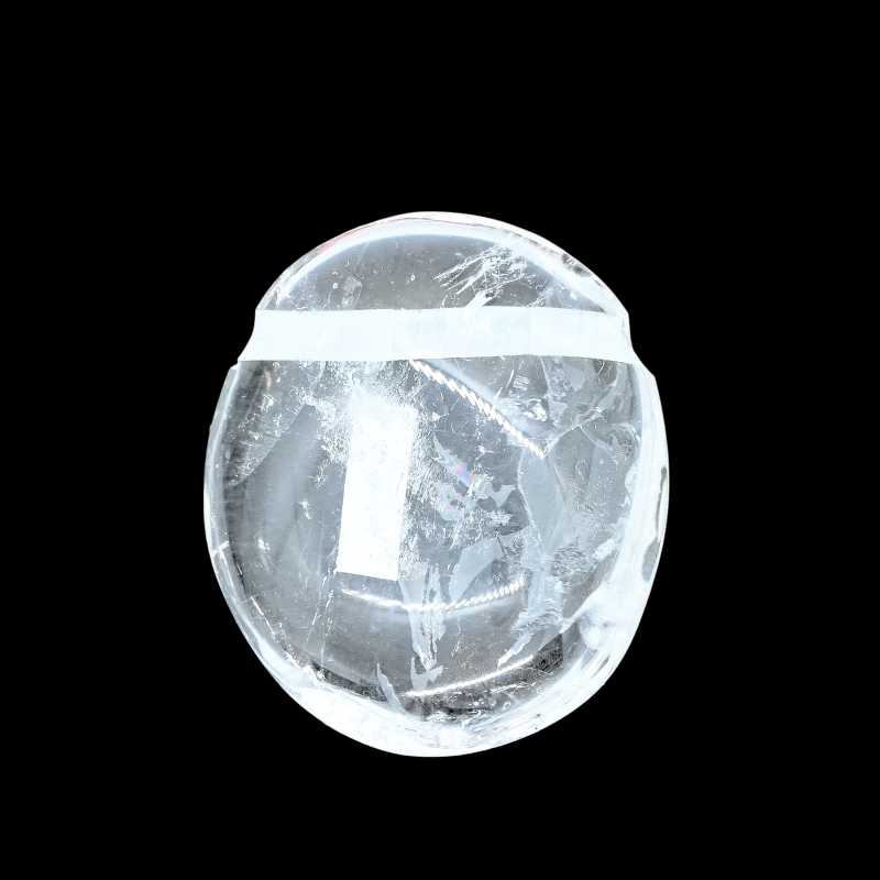 Rekonstruierte Korallen Anhänger in Schiffform am Stoffband