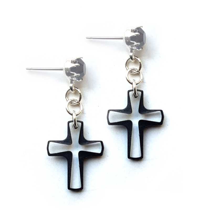 Ohr Stecker versilbert mit 2 Swarovski Kristallen in Kreuz Form Groß