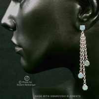 Ohrhänger mit 4 Swarovski Kristallen Farbe: Pazifik Opal, Grün