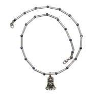 Stehende Buddhafigur aus Bergkristall